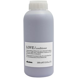 Davines LOVE/ smoothing conditioner Liter